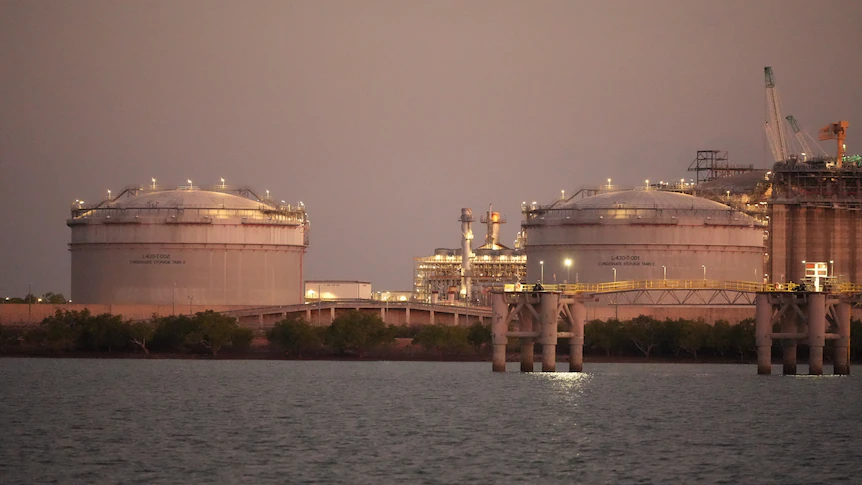 Oil spill, emissions error trigger gas giant investigation