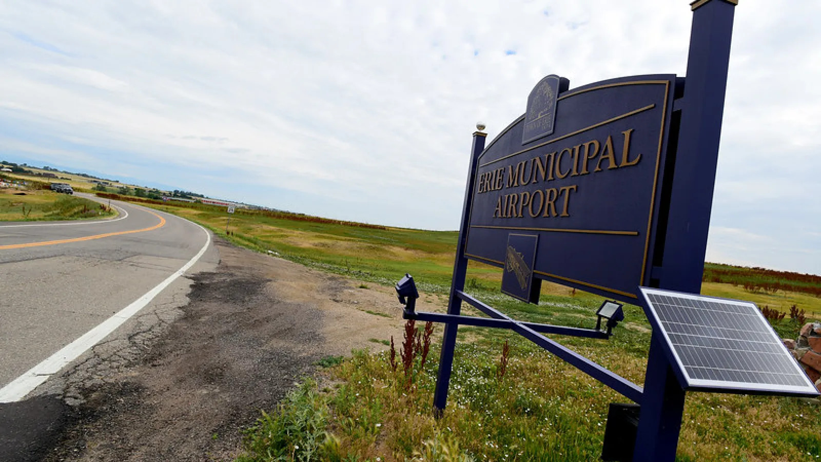 Young Peninsula pilot killed in crash at Colorado airport