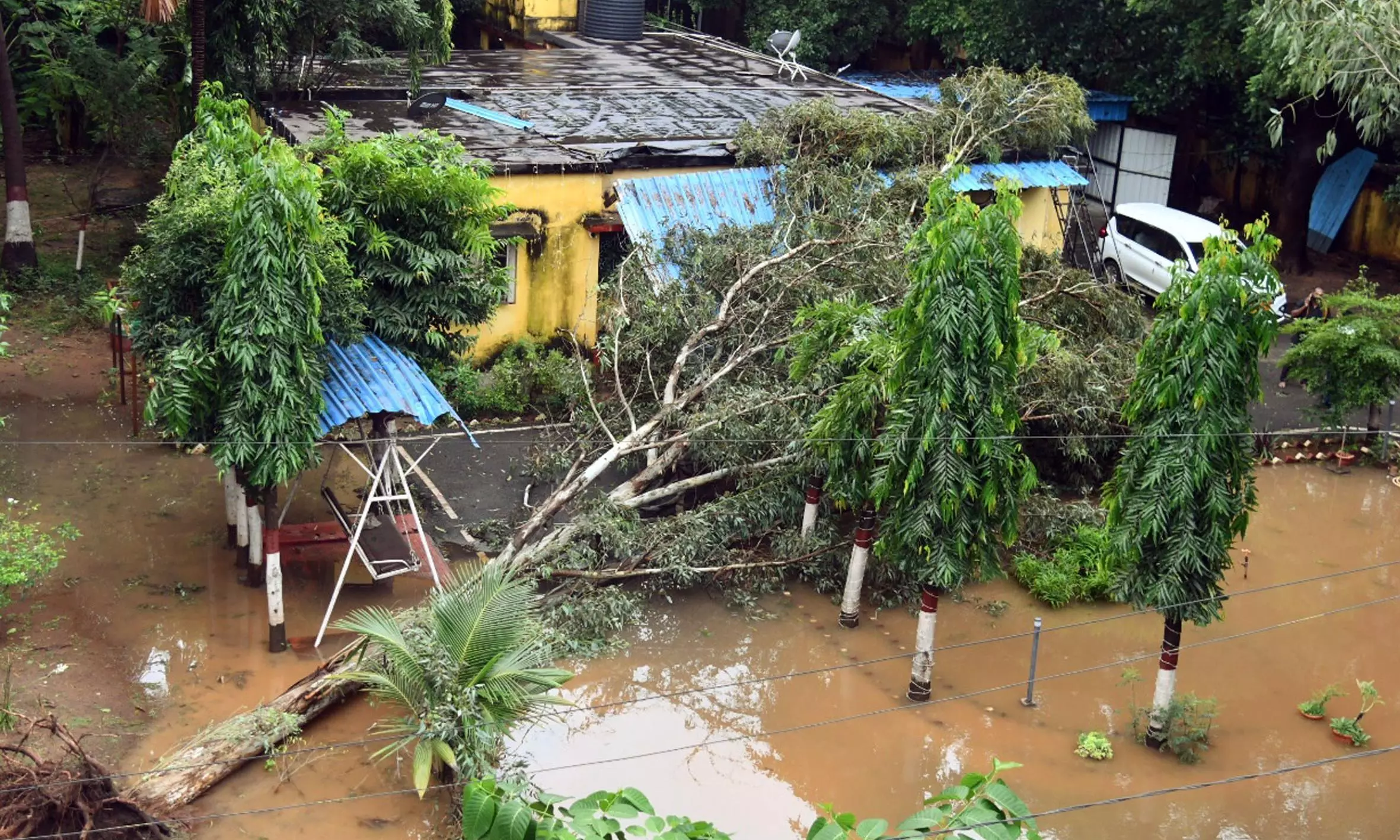 Cyclone Montha Batters AP Coastline, Kills 4