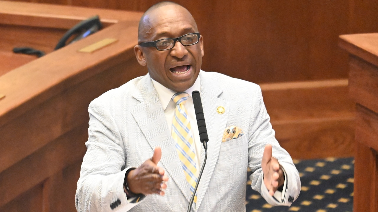 Alabama Senate Democrats urge Ivey to call special session to address food stamp suspension