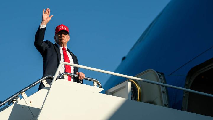 Trump Says He Wants to Meet Kim Jong Un During Asia Tour