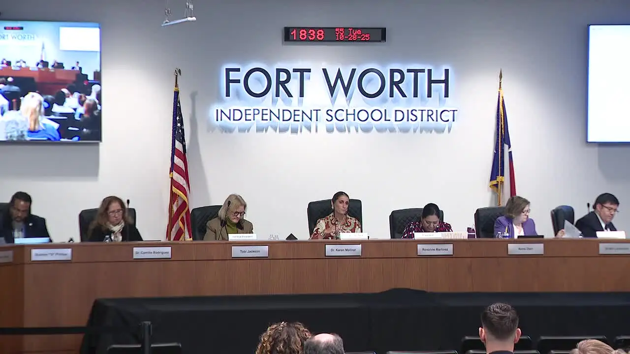 Board meets with TEA officials for the 1st time as state takes over Fort Worth ISD