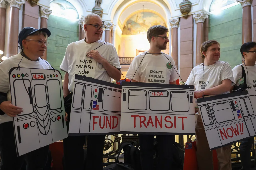 Illinois Democrats tackle transit plan with new potential taxes