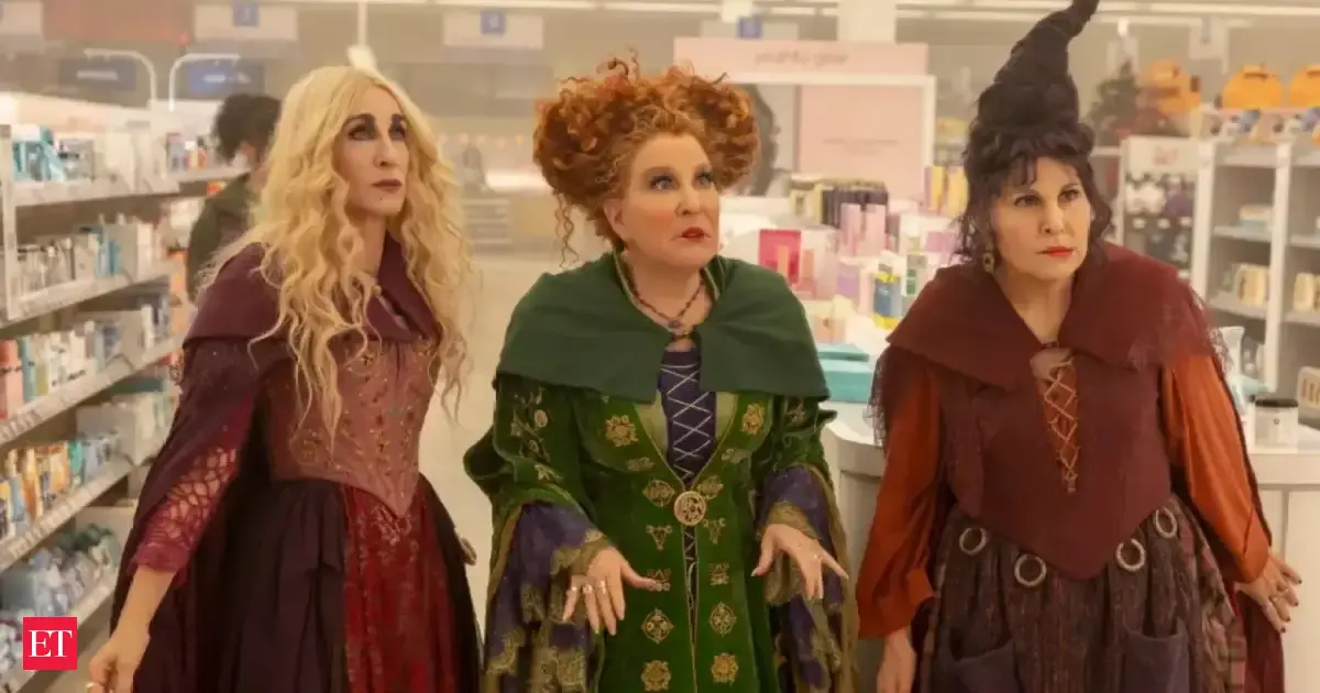 Thora Birch ‘Super Open’ to returning as Dani Dennison in Hocus Pocus 3