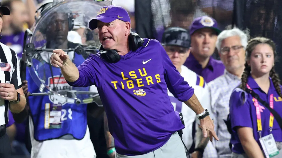 What was Brian Kelly allegedly doing while LSU football struggled? Hacking it up on golf course