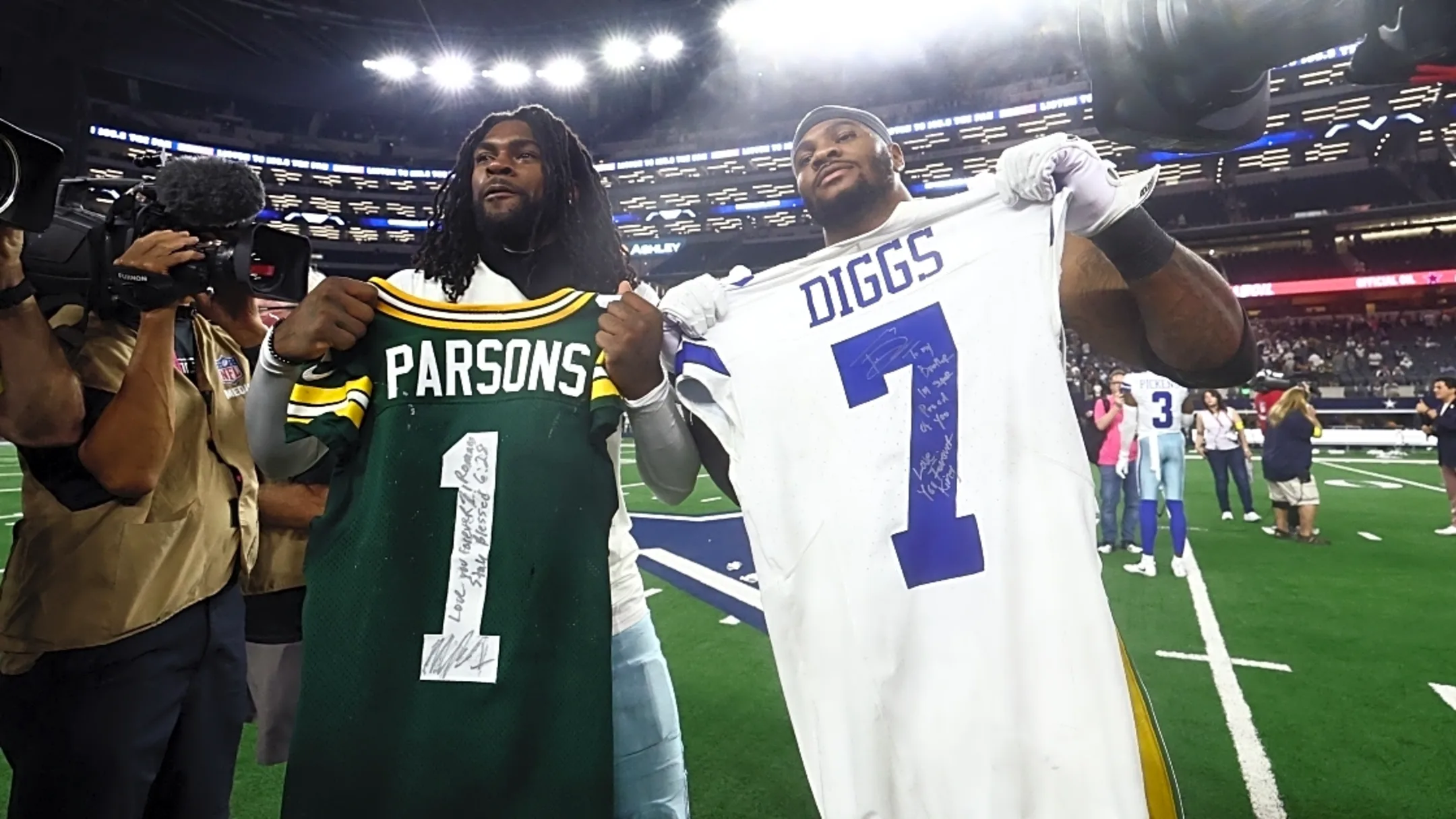 Micah Parsons calls out Cowboys coaches for use of Trevon Diggs after injury: ‘They f***ed my dog over’