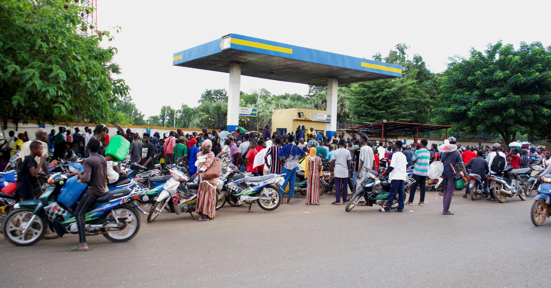 US warns citizens in Mali to leave country immediately - Reuters