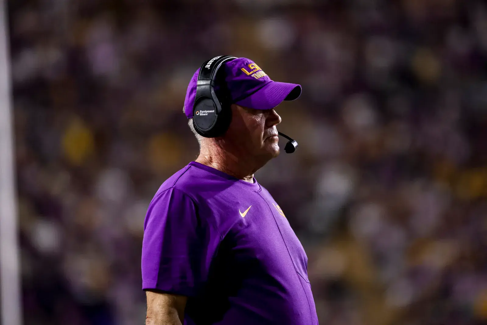 LSU in 'Discussions' to Fire Brian Kelly: Report