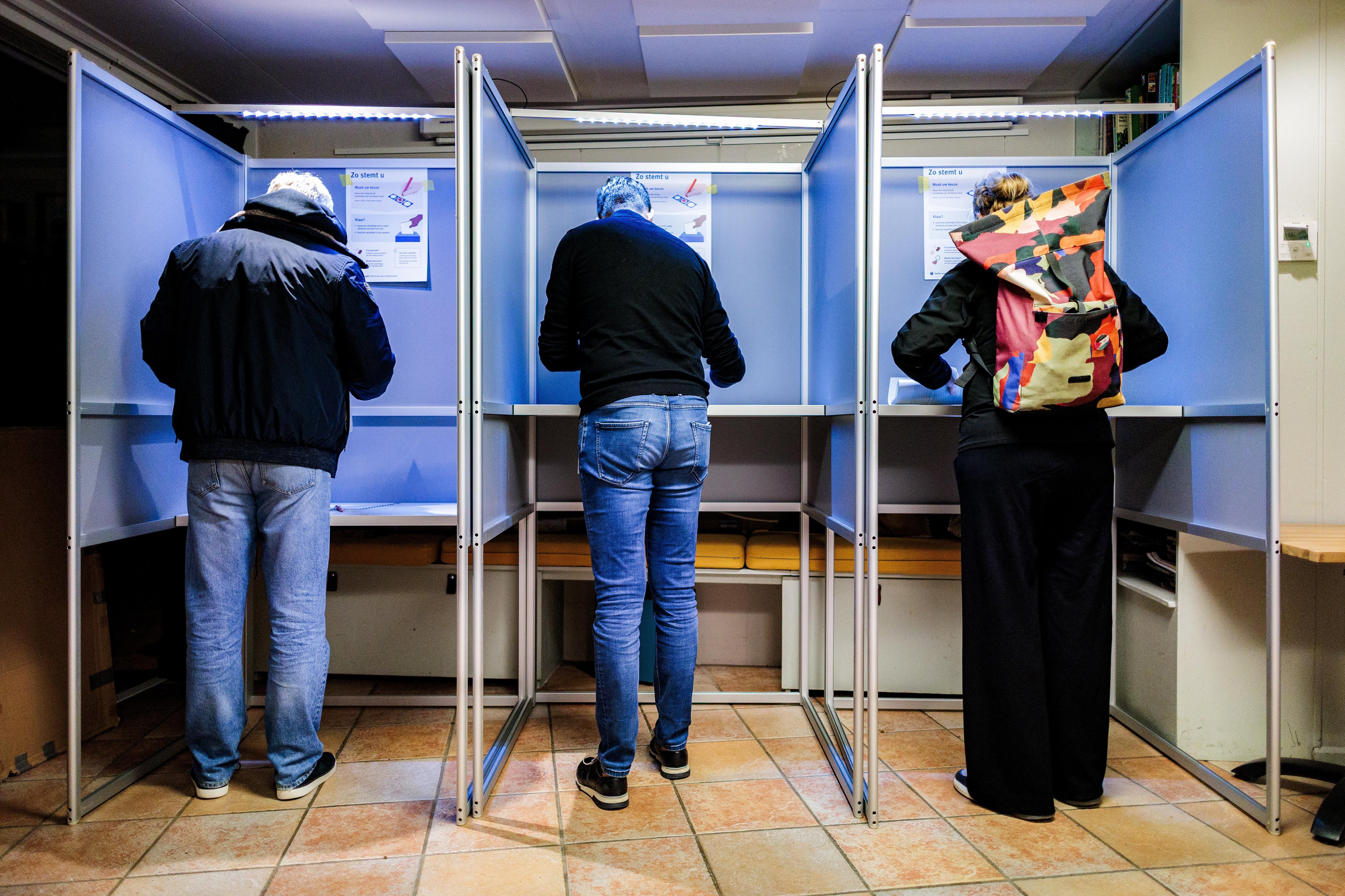 Dutch voters head to polls in election test for Europe’s far-right