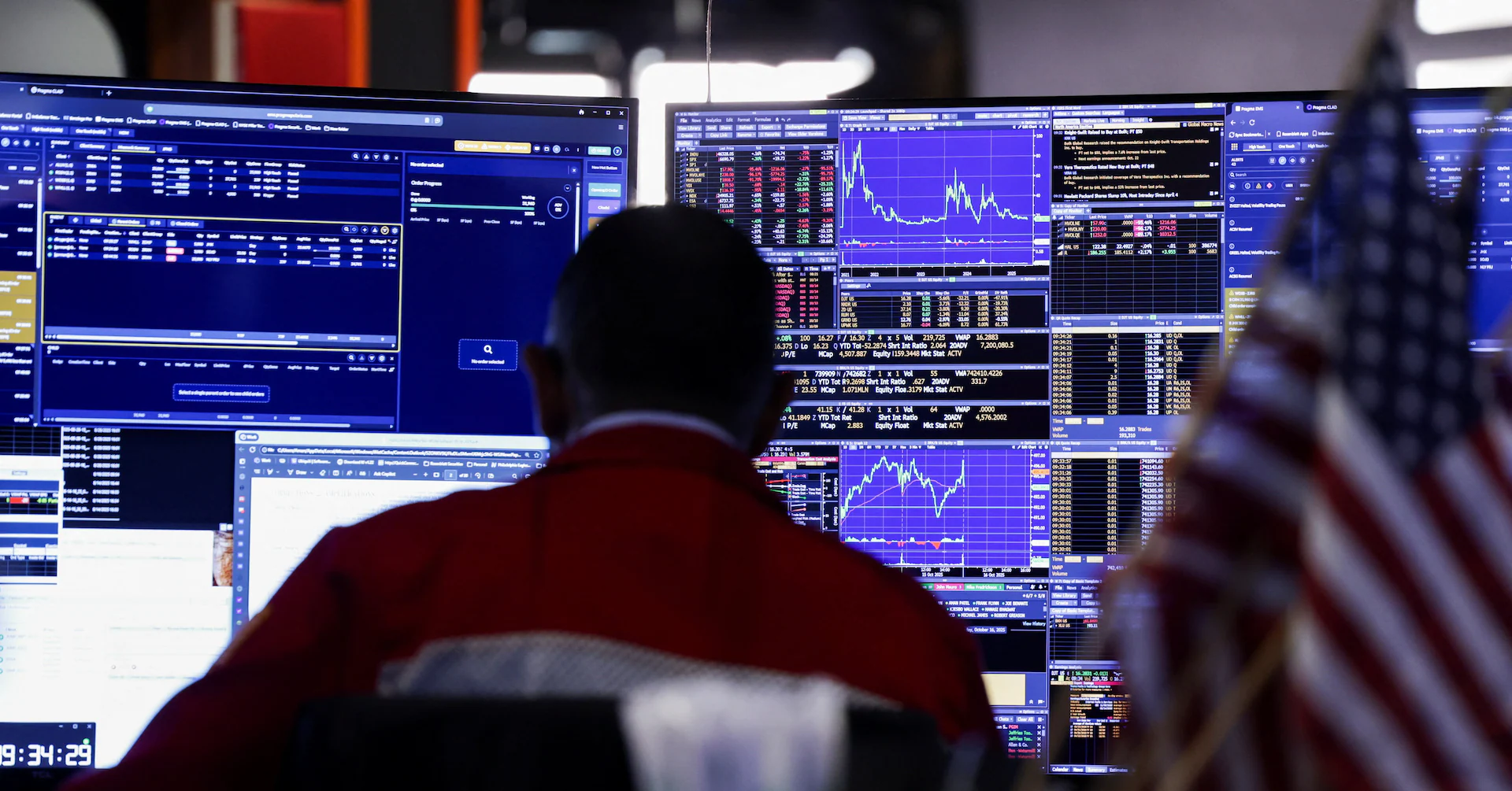 Morning Bid: Fed, Big Tech and Trump pageantry rule the day