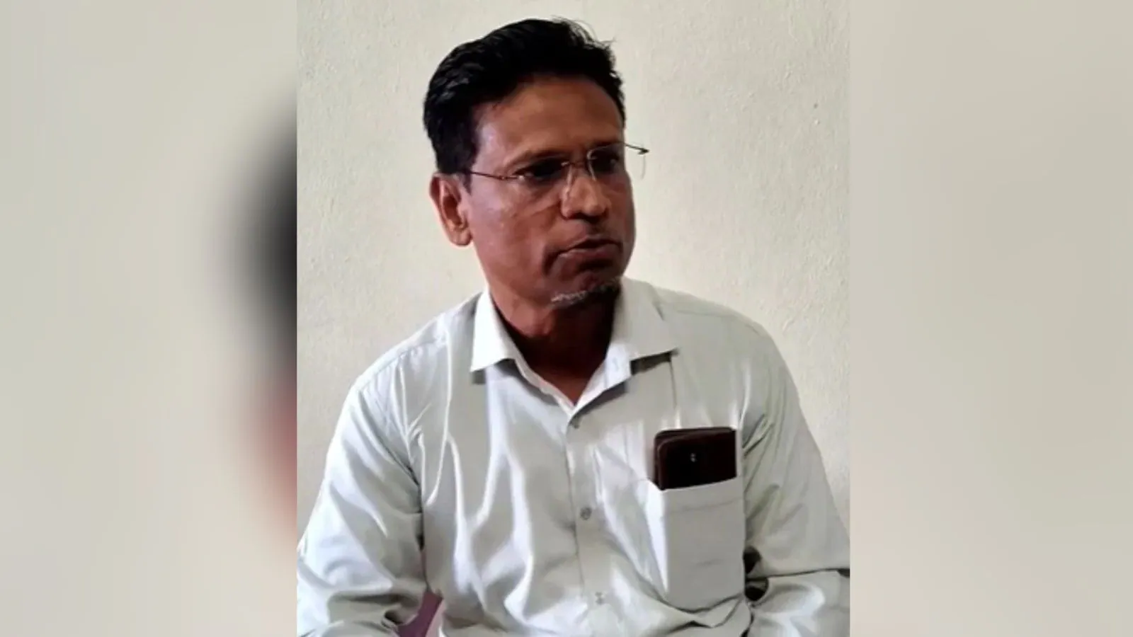 Suspended MP Teacher Denies 'Teaching Namaz' To Students, Says It Was Yoga Pose