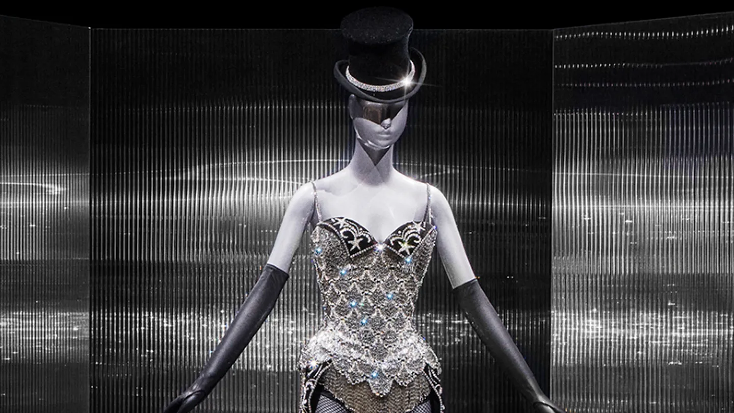 Swarovski’s Masters of Light Exhibition to Open in Hollywood