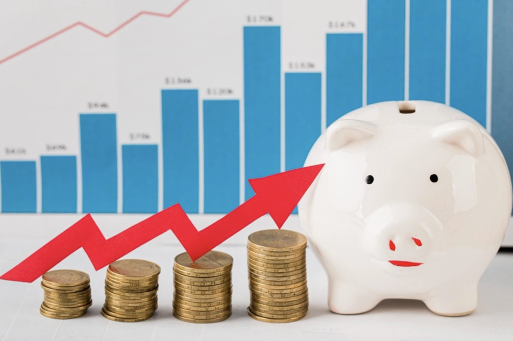 Dominican savings surge, population goes digital