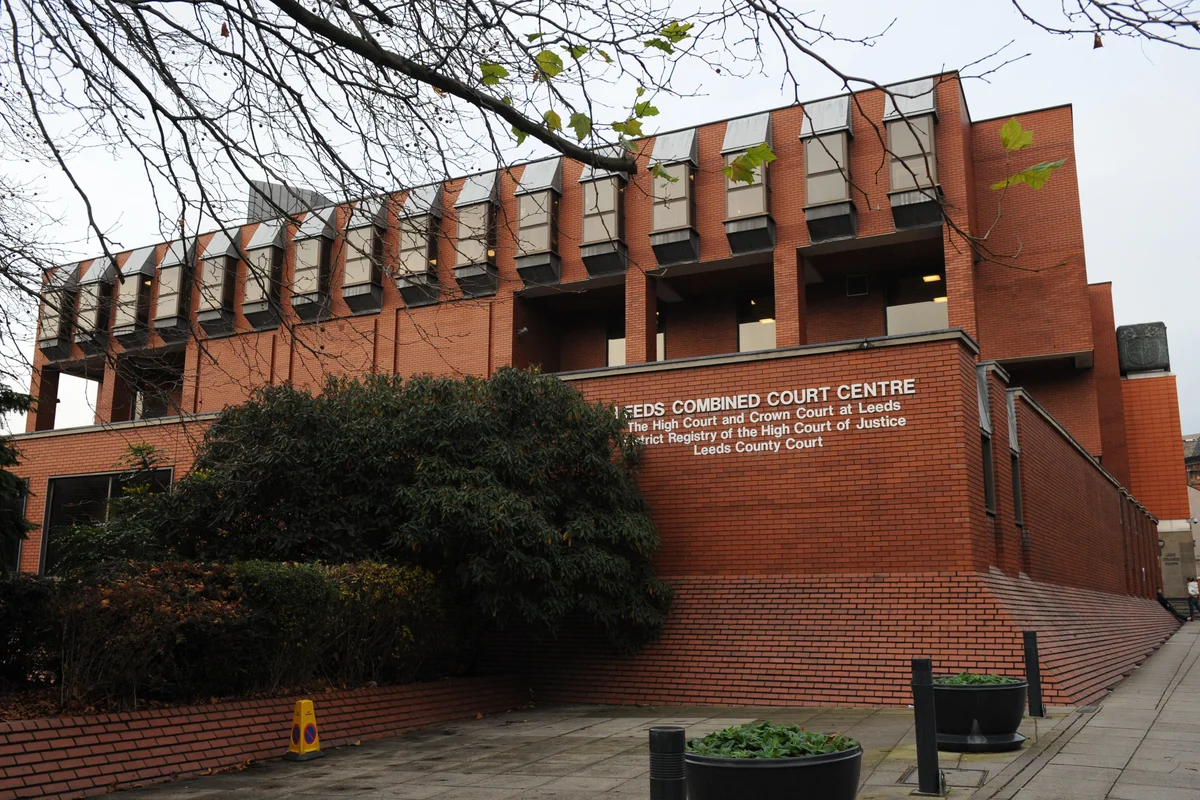 ‘Anglo Jihadi’ accused of terror plan ‘not just online fantasist’, trial told