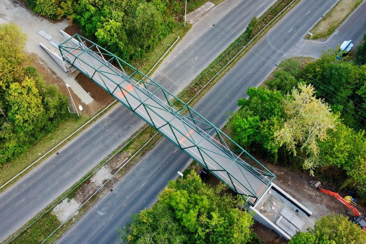 Long anticipated  £750k Moylinn Footbridge has reopened just in time for the fireworks at Craigavon Lakes