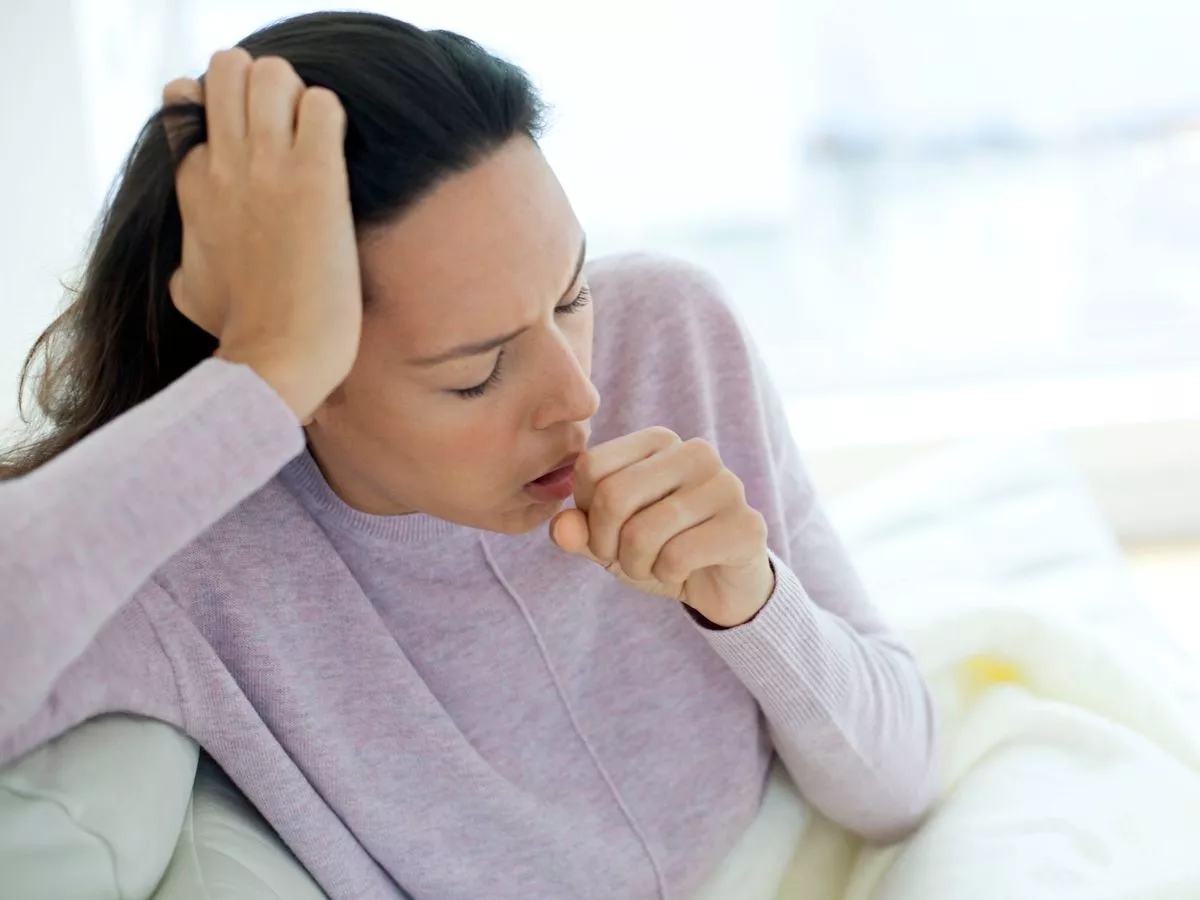NHS issues 'don't do it' warning to anyone who has one Covid symptom