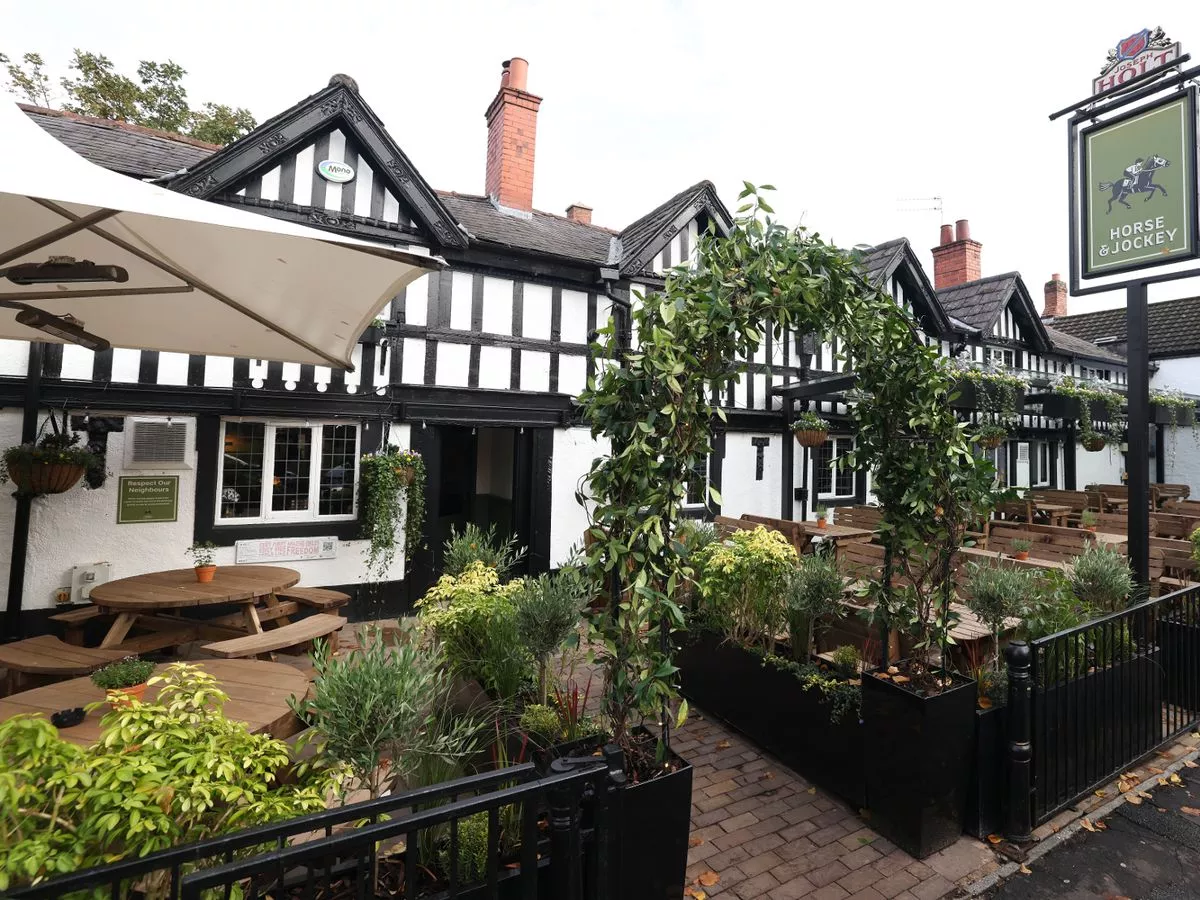 'It's such a beautiful building, but it hasn't been shining the way it should'