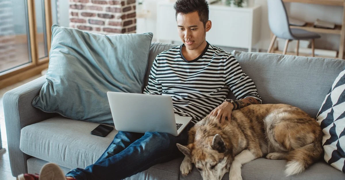 Here's Why I Pay My Credit Card Bill Every Week