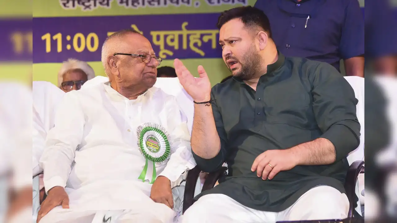 Bihar Election 2025: Two MLAs Among 27 Leaders Expelled by RJD for Working Against Party Nominees