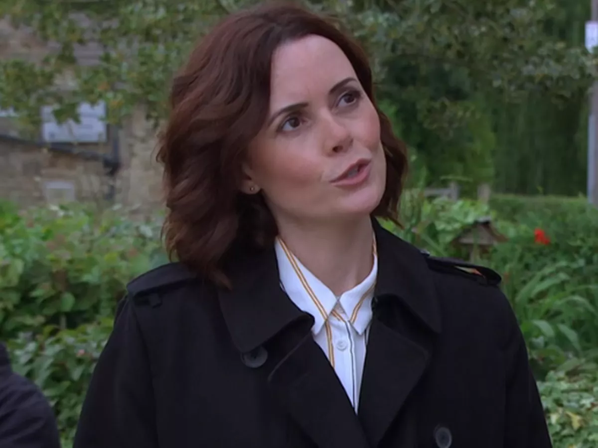 Where you've seen Emmerdale's DS Carter actor before as fans say 'she's familiar'