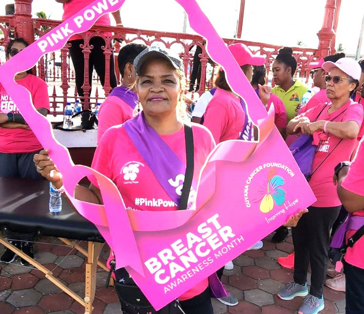 Early detection and prompt action saved Shelly Khan, a 28-year breast cancer survivor