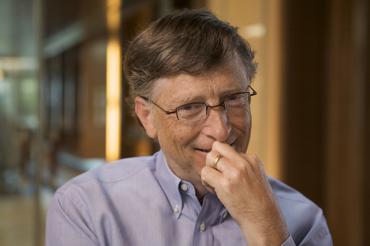 Bill Gates Compares Today's 'AI Bubble' to the Dot-Com Era of the 1990s