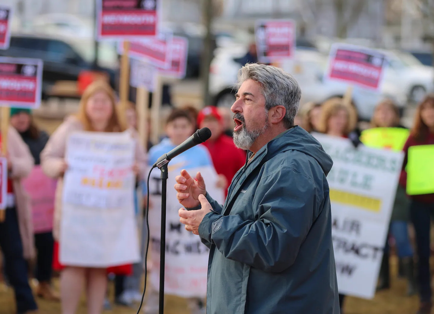 Mass. House passes reading bill over union objections