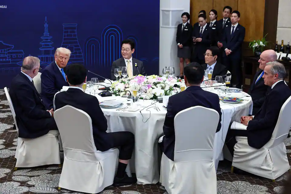 Trump et Carney se sont croisés en Corée du Sud