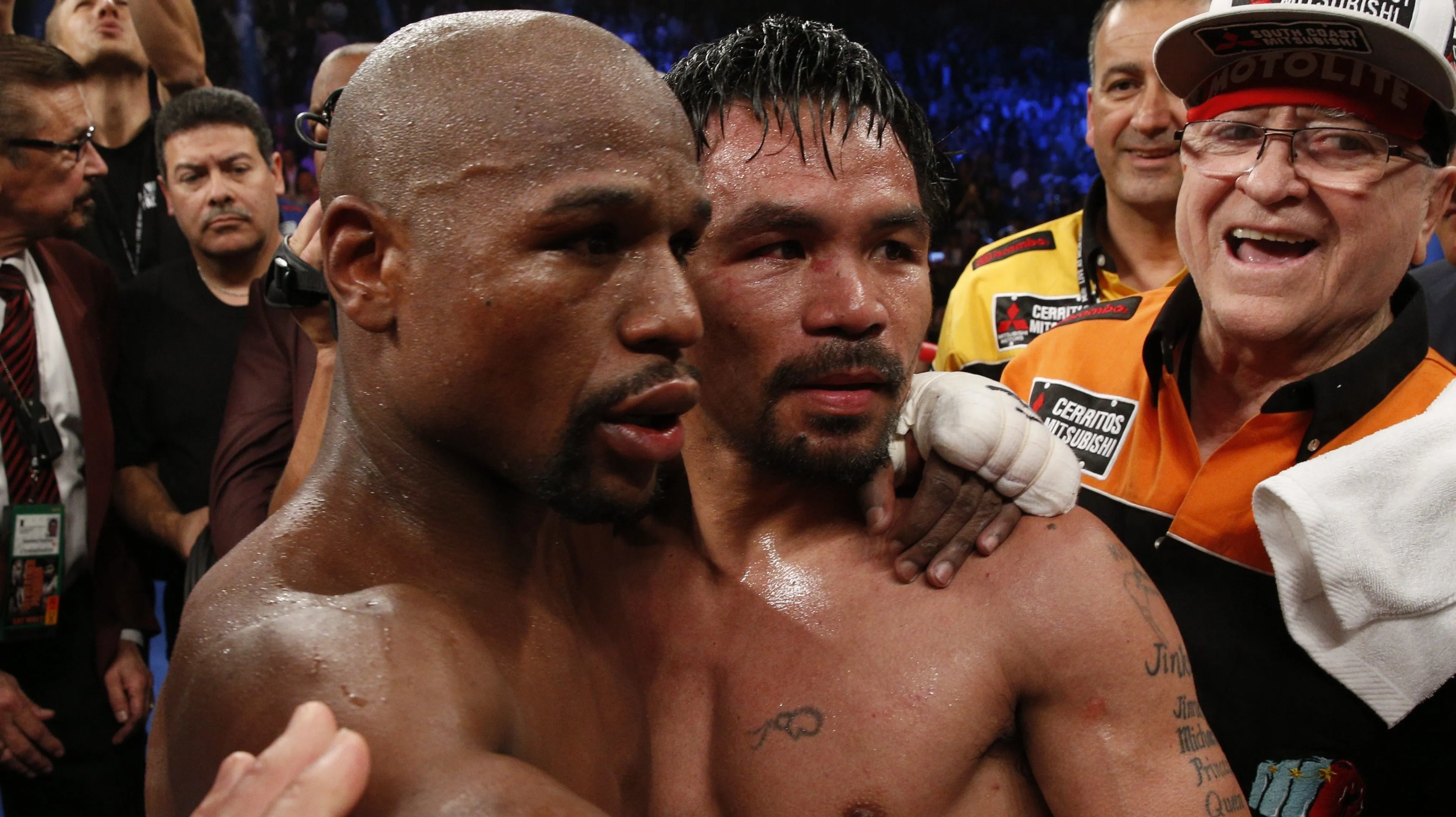 Manny Pacquiao gives major praise to Floyd Mayweather amid rematch rumors