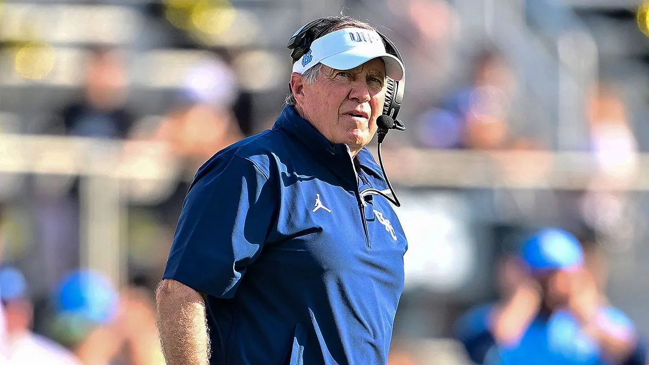 Belichick uses Trump's 'fake news' line to slam UNC buyout reports