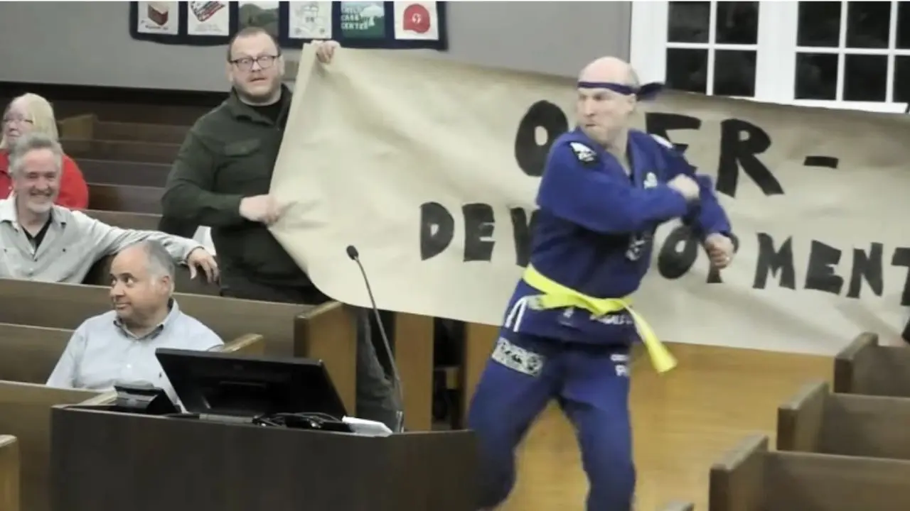 Independent NJ candidate’s martial arts theatrics shakes up township meeting