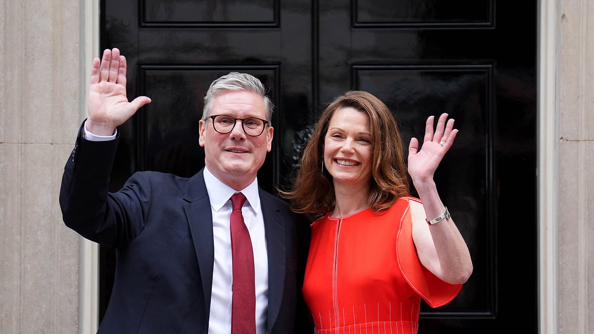 Little-known new rule that means PM can be ousted NOW by his own MPs - and guess who'd replace him... DOMINIC LAWSON