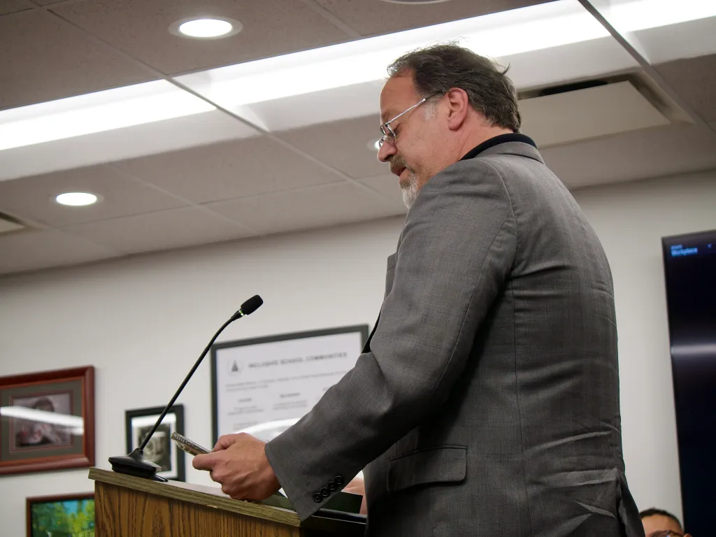 Lake GOP leader accuses D113 teacher of 'inappropriate' behavior