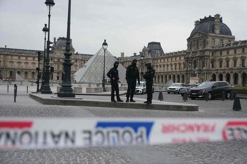 Two arrested in daring $100M Louvre heist