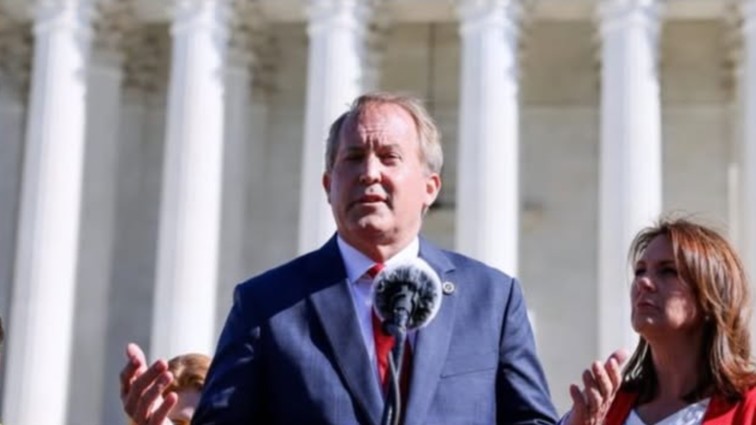 Texas Sues Johnson & Johnson for 'Hiding' Tylenol Autism Risks - Billions at Stake in Landmark Case