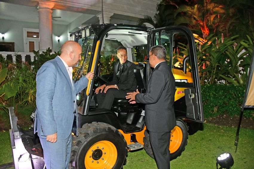 Ministry orders six trucks to help with road programme