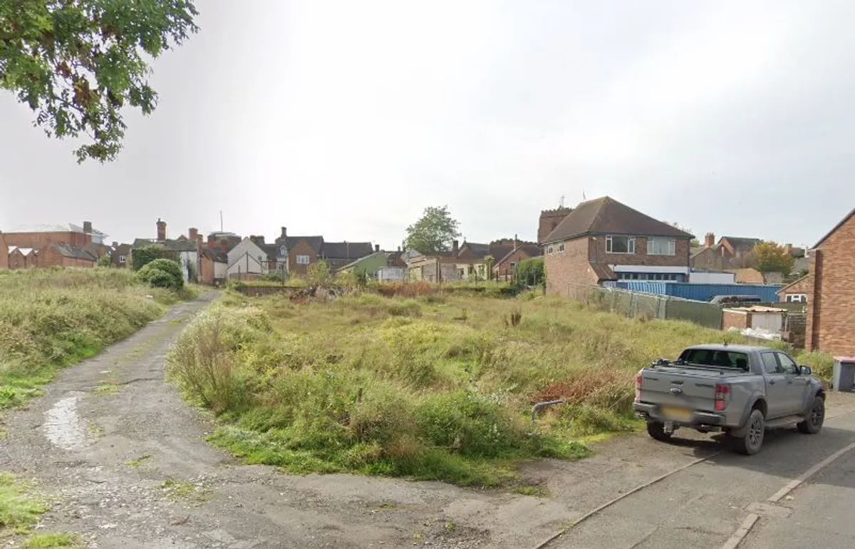 Nine new family homes planned for 'eyesore' fly-tipping hotspot behind Newport high street