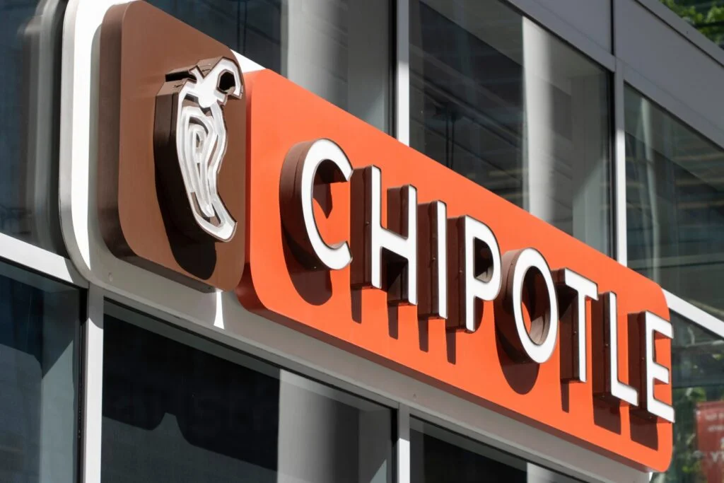 Chipotle Misses Q3 Estimates: Traffic Is A 'Confounding Problem'
