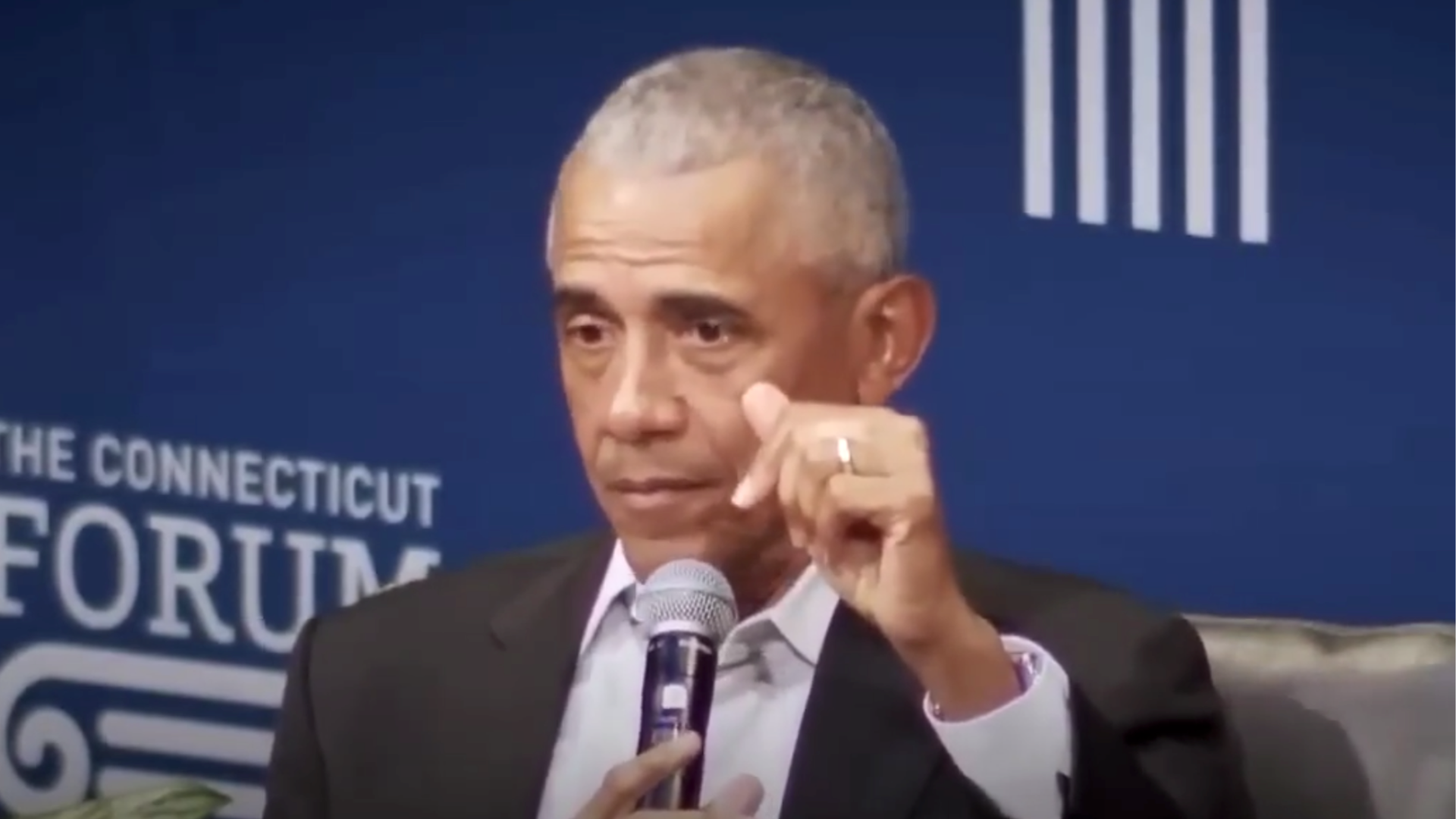 Barack Obama Proposes a Scary Idea for Social Media