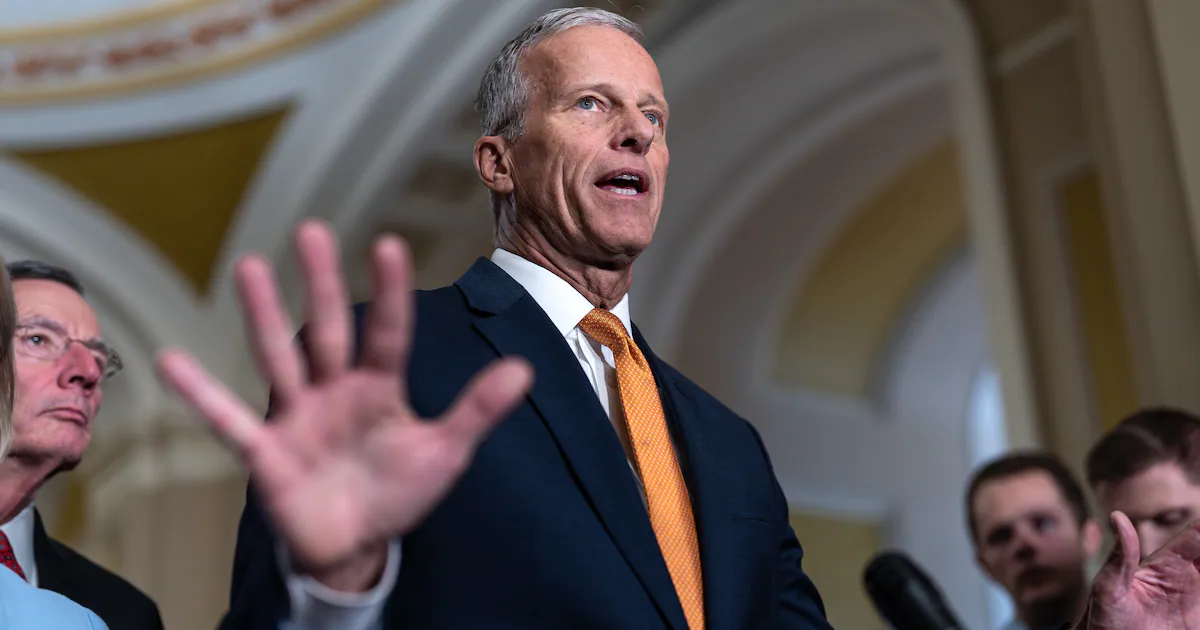 Federal food aid is at risk of expiring as effort to fund SNAP benefits fails in the Senate