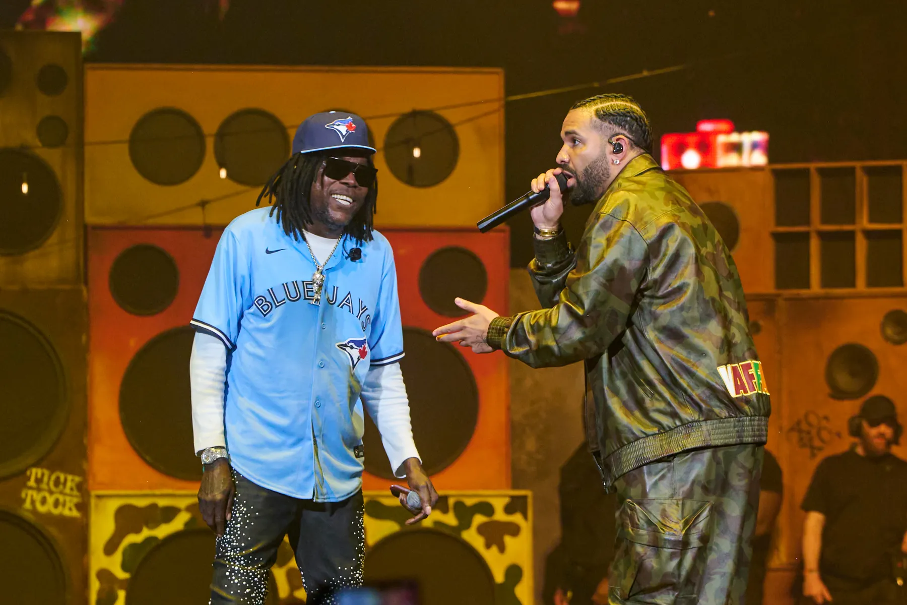 Drake Gives a Surprise Mini-Concert During Vybz Kartel’s Toronto Show