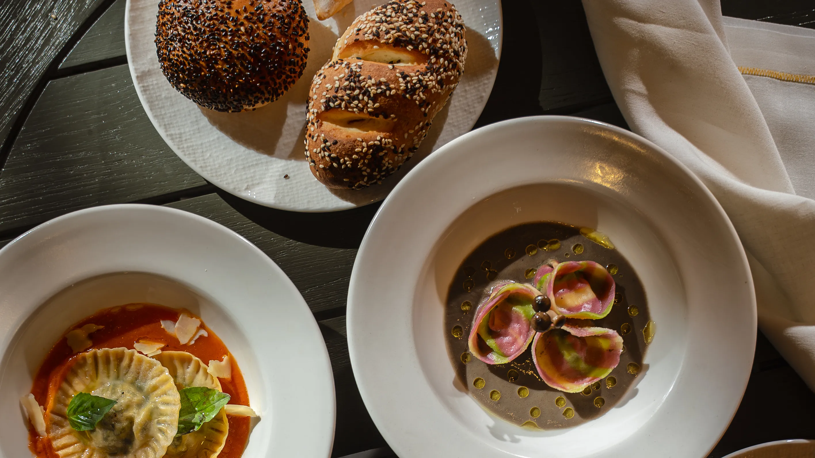 In Bengaluru, a buffet isn’t all that boring when surrounded by art