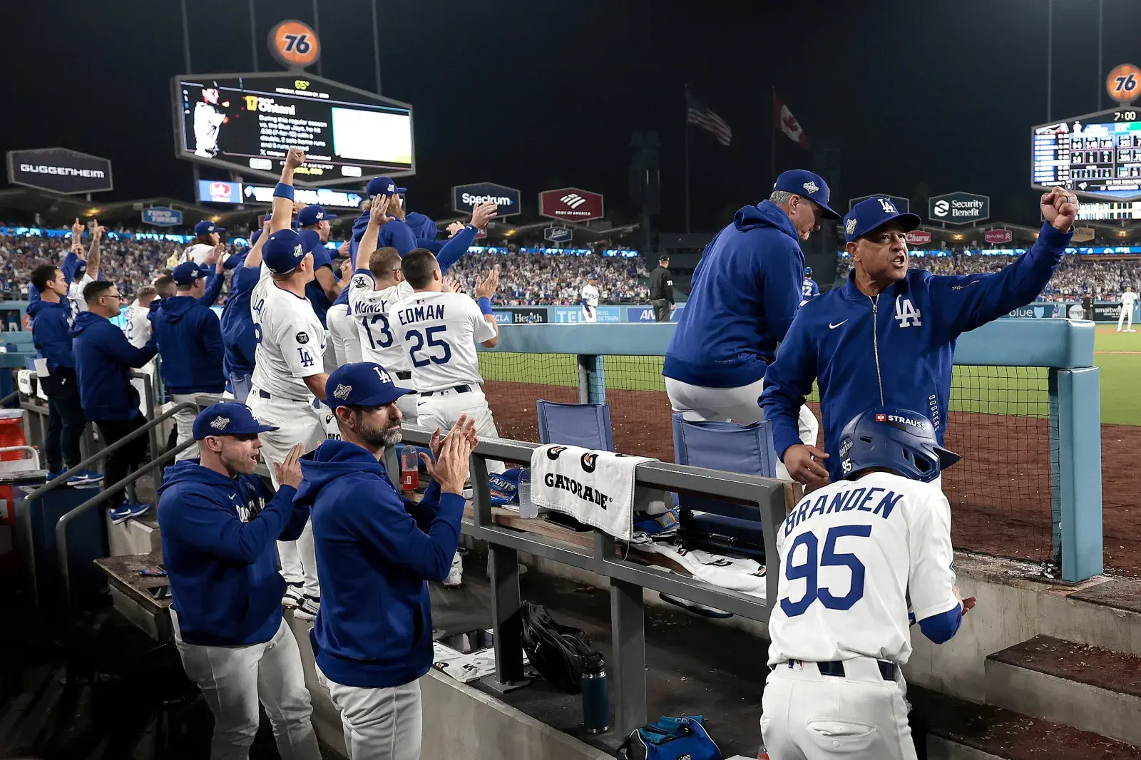 Dave Roberts Sends Message to Dodgers After Wild World Series Game 3