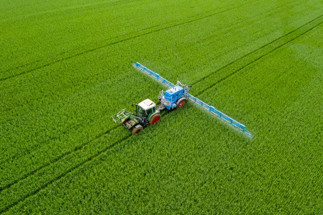 FMC shares sink as revenue falls on plans for selling India business