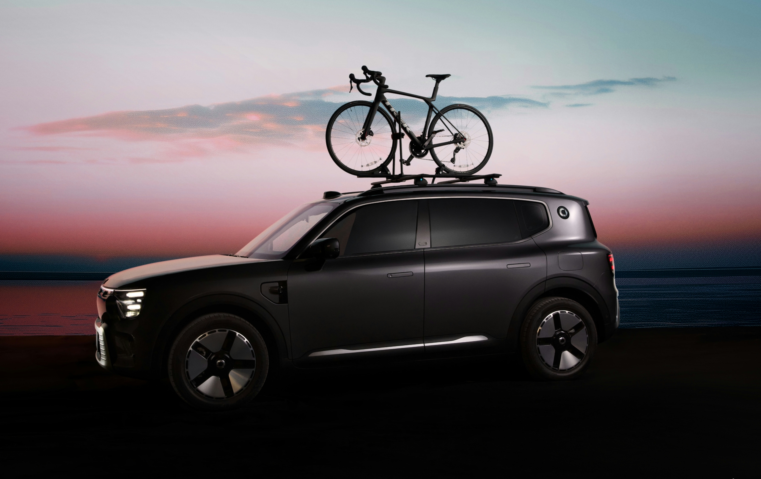 Smart #5 EHD enters market starting at 26,700 USD: Geely NordThor Hybrid 2.0,  3C CATL battery