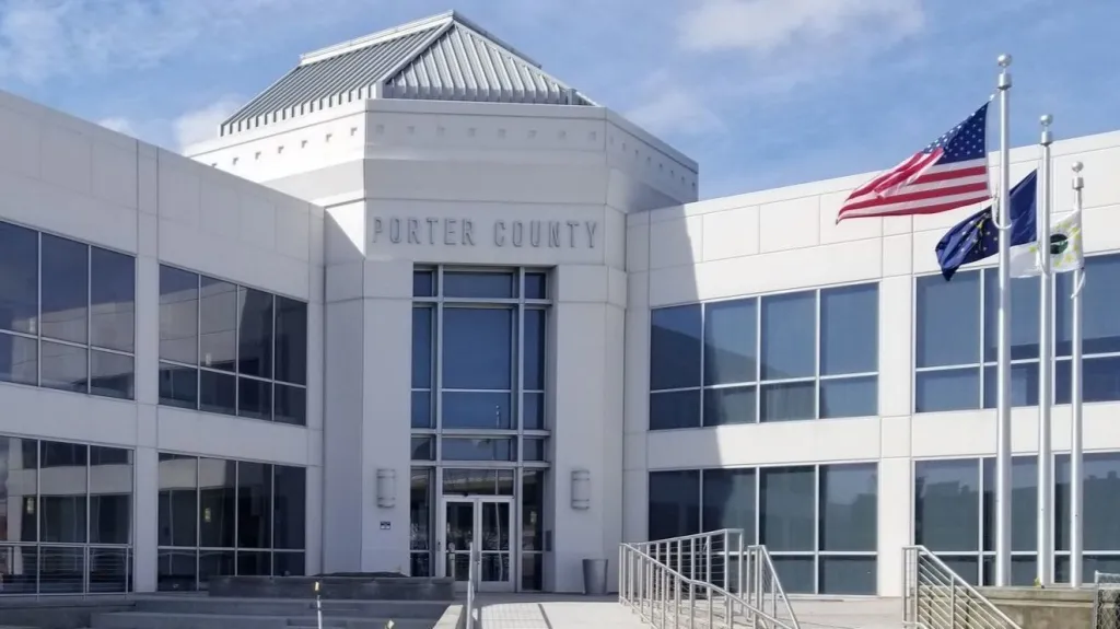 Porter County commissioners move forward with E911 committee