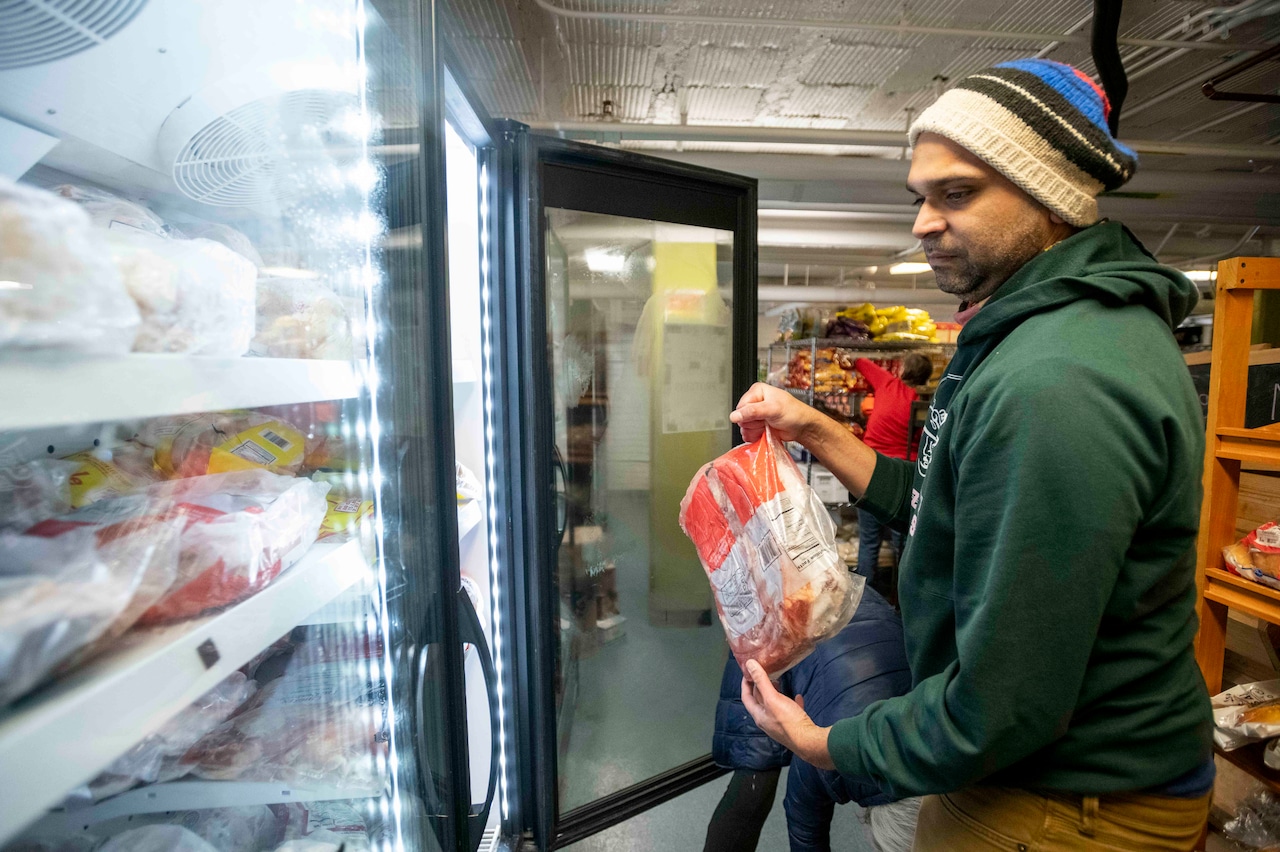 ‘The literal last line of support’: Ann Arbor-area food banks brace for rise in need as SNAP stalls