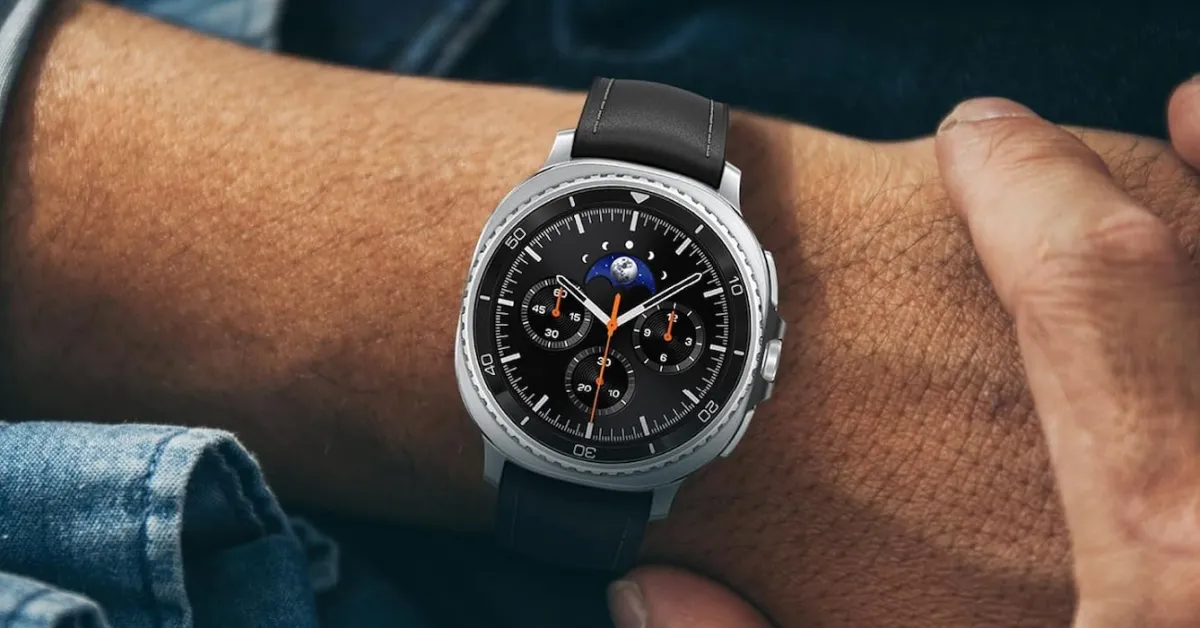 Samsung's black Galaxy Watch 8 Classic just hit its best price ever at $180 off