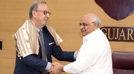 Italian Envoy meets Gujarat CM; energy & technology discussed