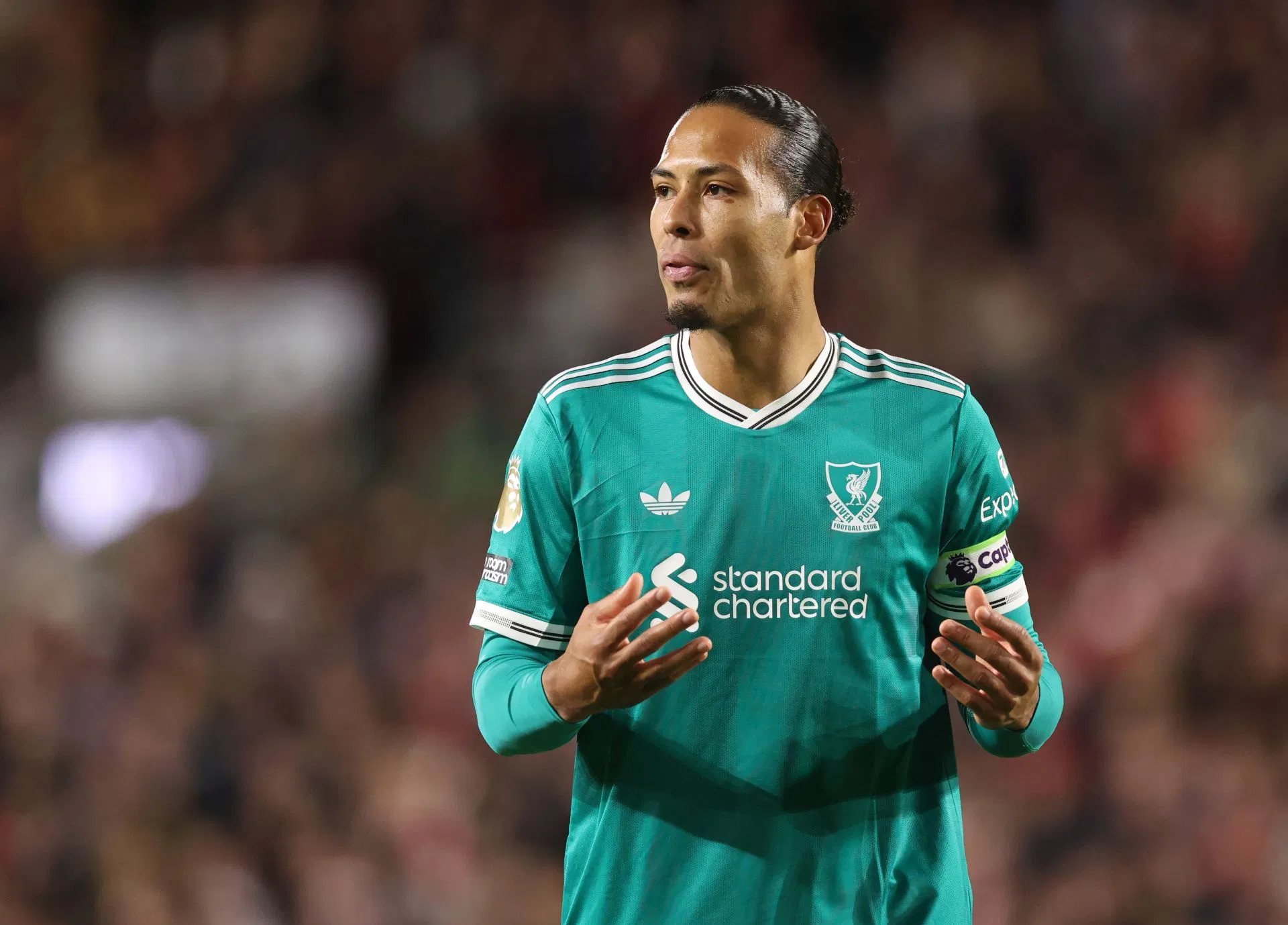 Virgil van Dijk couldn't be less excited to play alongside him - Pundit makes claim about Liverpool star while explaining why Reds lost to Brentford